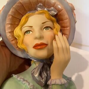 Cameo Girls Head Vase. Angelina 1947.  Blue Bonnet Beauty. 2000 Edition.